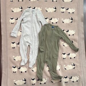 Old Navy Gray and Green Footies One Piece